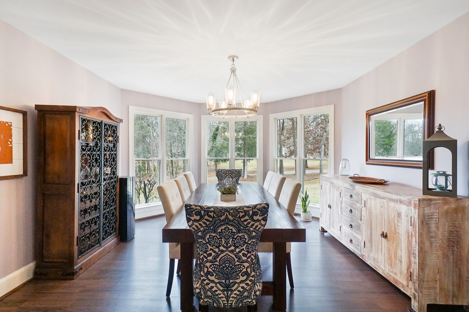 Elegant dining room interior