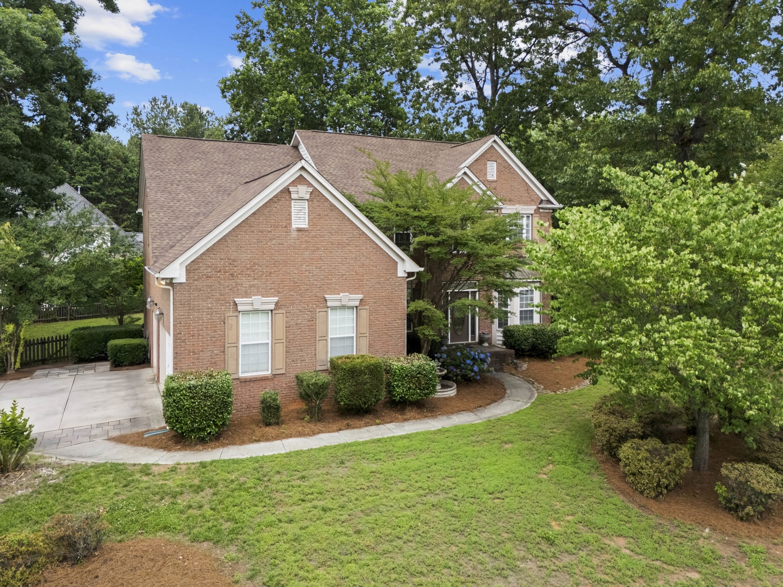 Home exterior in the Lake Norman area